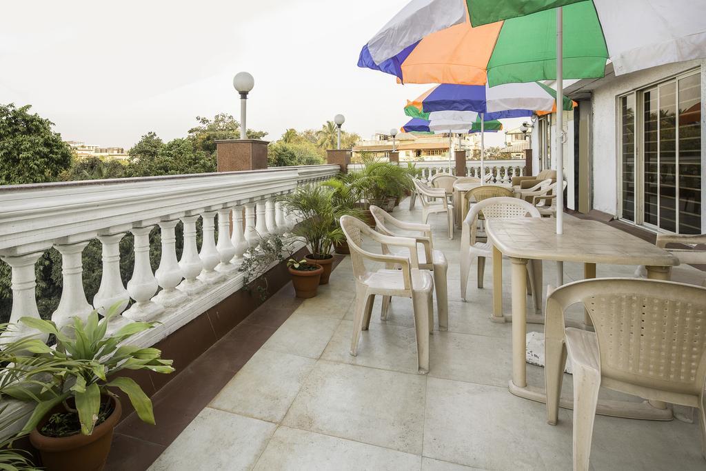 Garden Hotel Mumbai Exterior photo