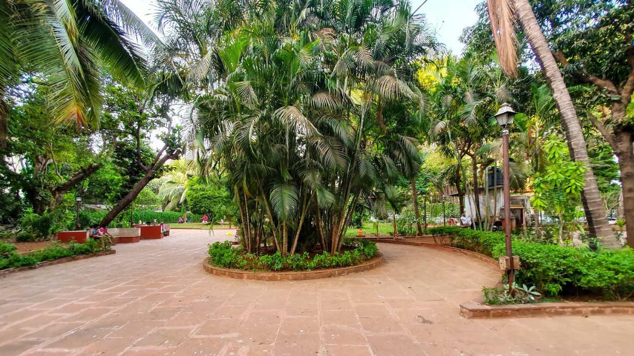 Garden Hotel Mumbai Exterior photo